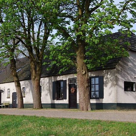 Bed & Breakfast Langlaar Nuenen Exterior photo