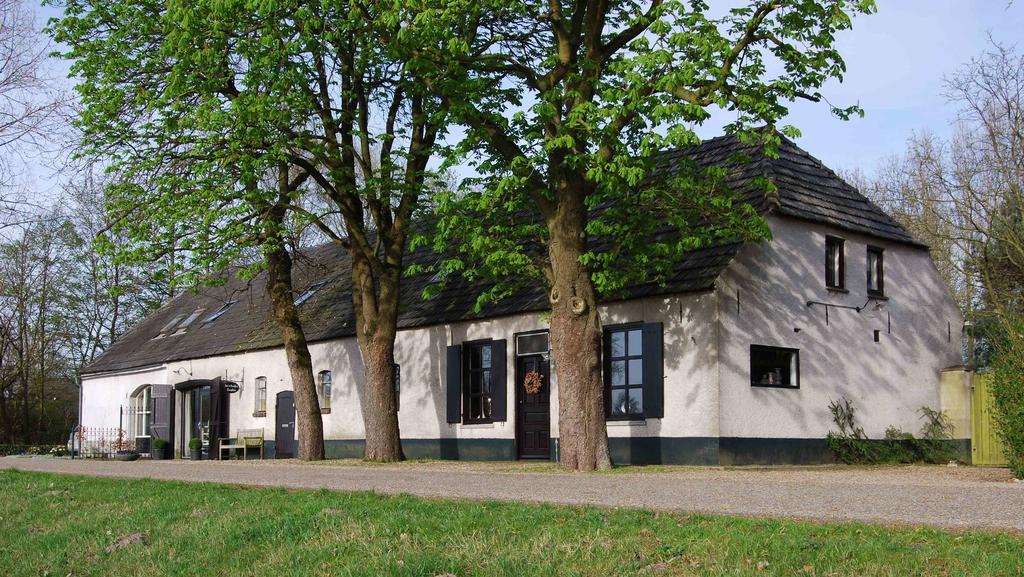 Bed & Breakfast Langlaar Nuenen Exterior photo